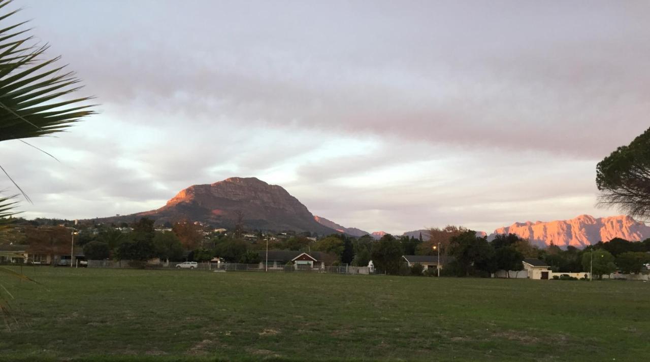 Khashamongo B & B Somerset West Εξωτερικό φωτογραφία